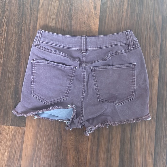 Refuge high waisted distressed shorts - Picture 2 of 2
